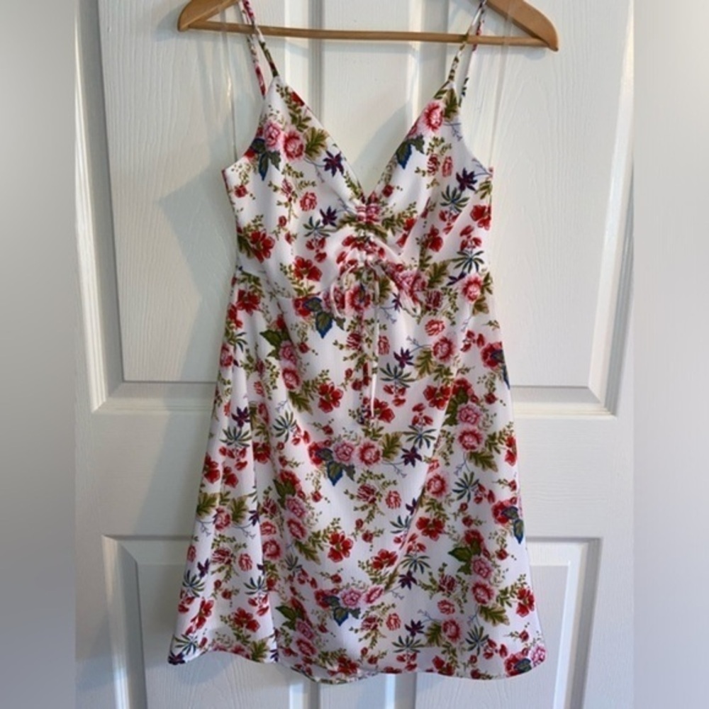 Peach Love California White w/ Colorful Floral Mini Dress, Date night M